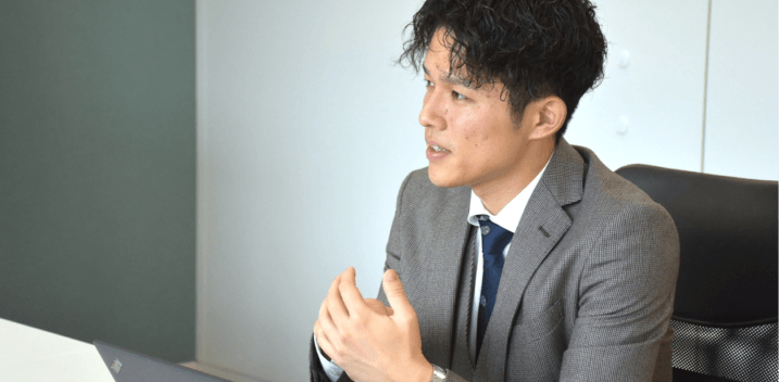 文沢さん インタビューカット2